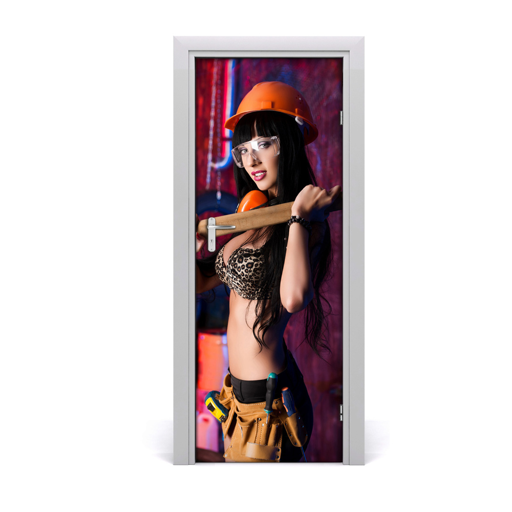 Décoration porte Femme avec casque