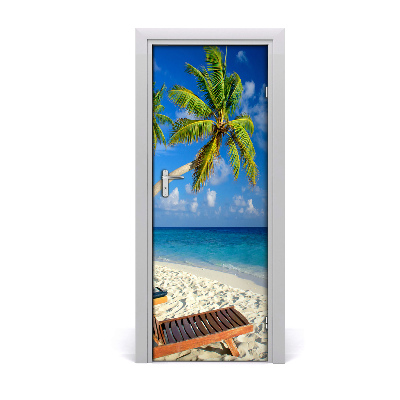Sticker porte Bain de soleil sur une plage tropicale