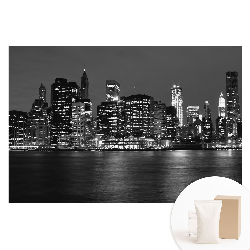 Papier peint photo grand format pour le mur Panorama de la ville la nuit avec reflet dans l'eau