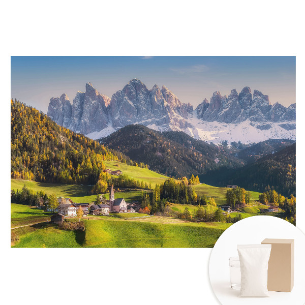 Papier peint photographique intissé Un village de montagne au paysage pittoresque
