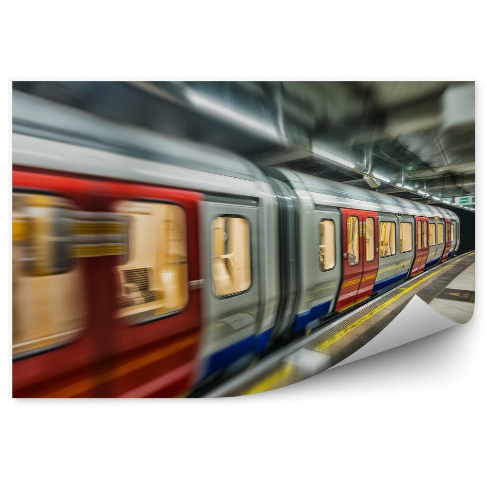 Papier peint Train souterrain de Londres, mouvement de vitesse, couleurs
