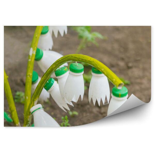 Papier peint Tige de fleurs de muguet en terre plastique