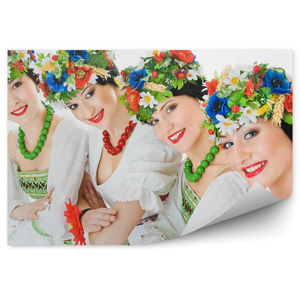 Papier peint Danseuses ukrainiennes fleurs perles