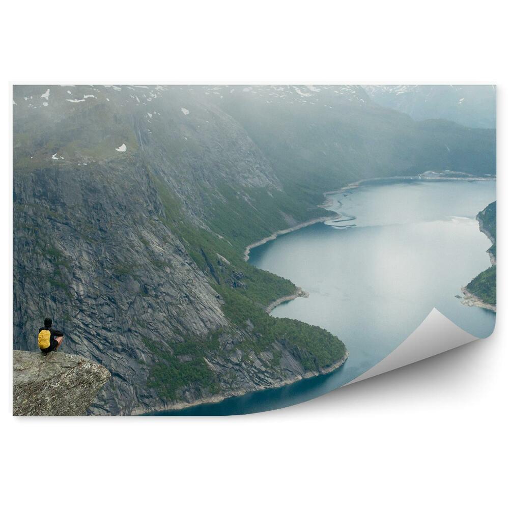Papier peint Norvège paysage rivière rochers touristes