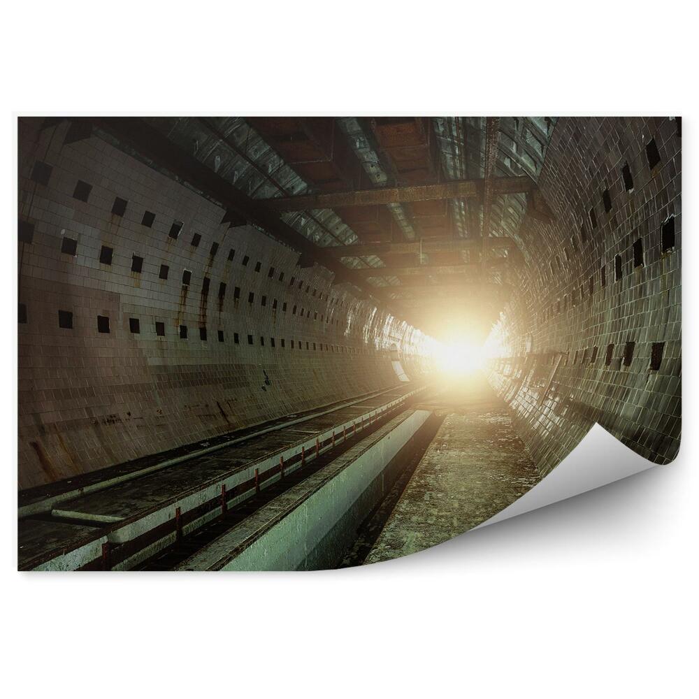 Papier peint Tunnel souterrain lumière grunge