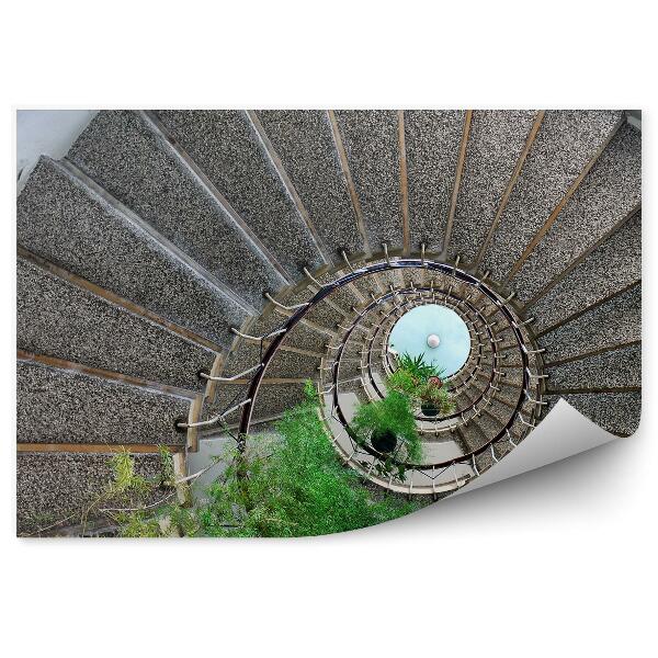 Papier peint Escalier en colimaçon en Italie dans un immeuble d'habitation