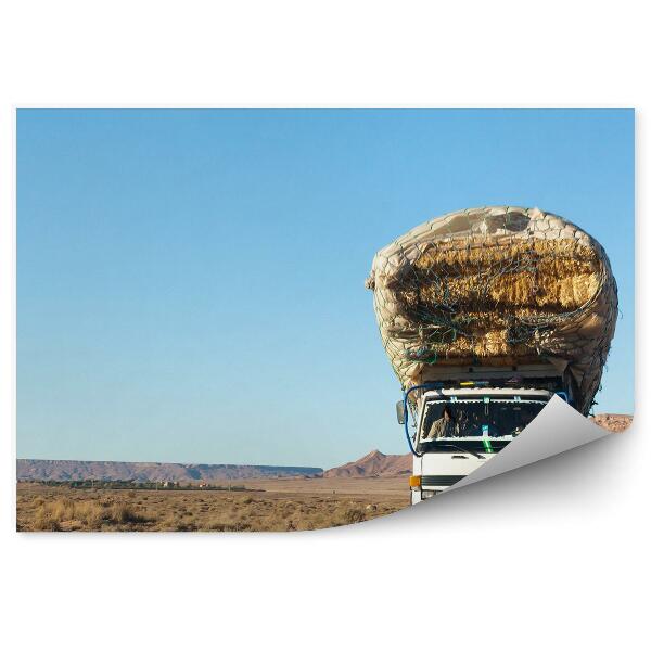 Papier peint Camion sur une route au Maroc