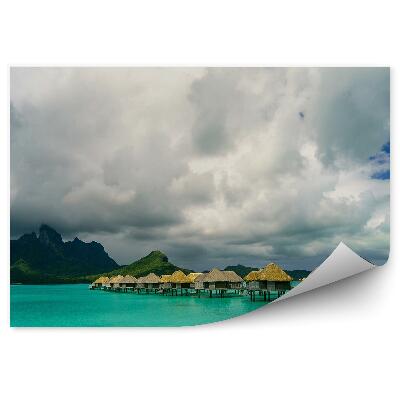 Papier peint Bora Bora Maisons Montagne Océan Ciel Nuages