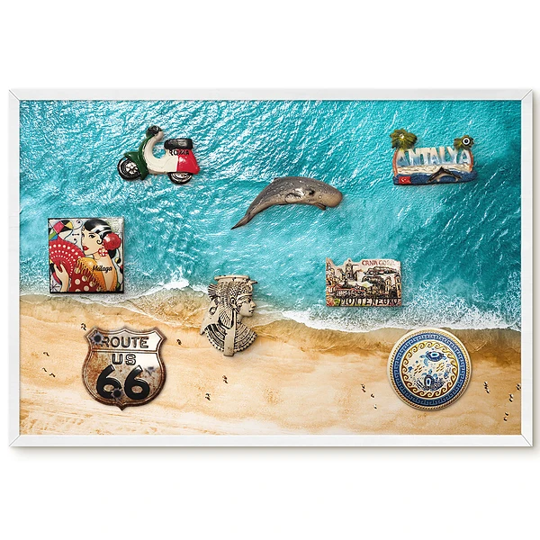 Tableau magnétique avec motif de plage au sable fin et vagues turquoise
