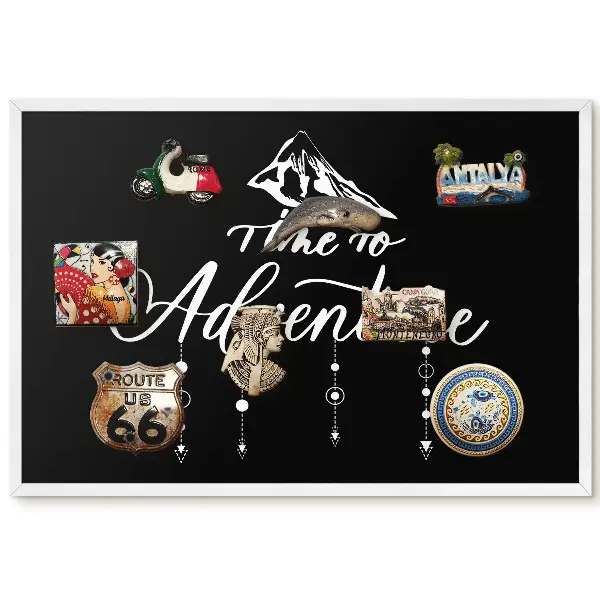 Tableau magnétique décoratif avec cadre motif montagne et slogan sur fond noir