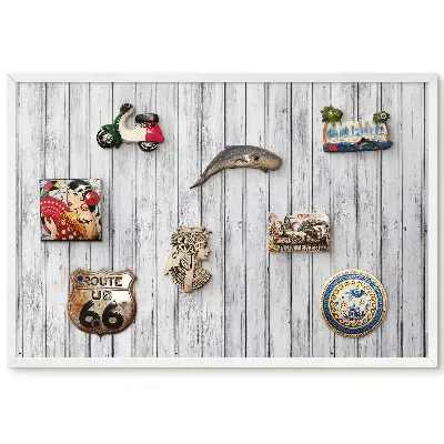 Tableau pour collection d'aimants en bois clair au grain naturel
