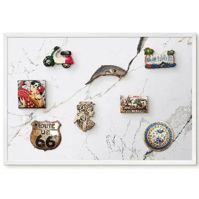 Tableau magnétique décoratif avec cadre aux motifs élégants dans les tons beige et gris