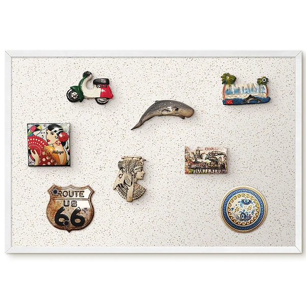 Tableau magnétique décoratif avec cadre motif points beiges sur fond crème