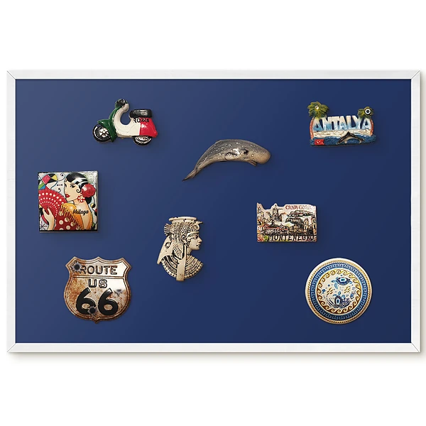 Tableau magnétique décoratif avec cadre bleu marine profond au style minimaliste