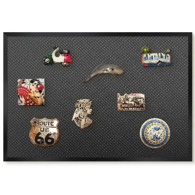 Tableau magnétique décoratif avec cadre motif délicat sur fond sombre