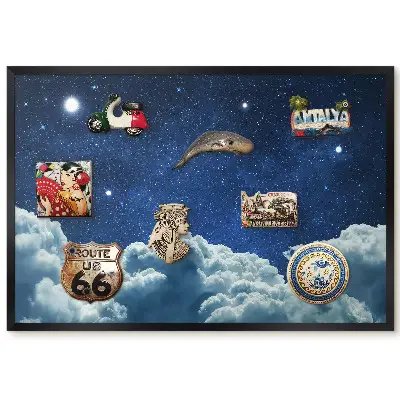 Tableau magnétique décoratif avec cadre Un ciel nocturne étoilé au-dessus des nuages