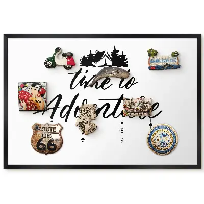Tableau magnétique décoratif avec cadre motif forêt et tente en noir et blanc