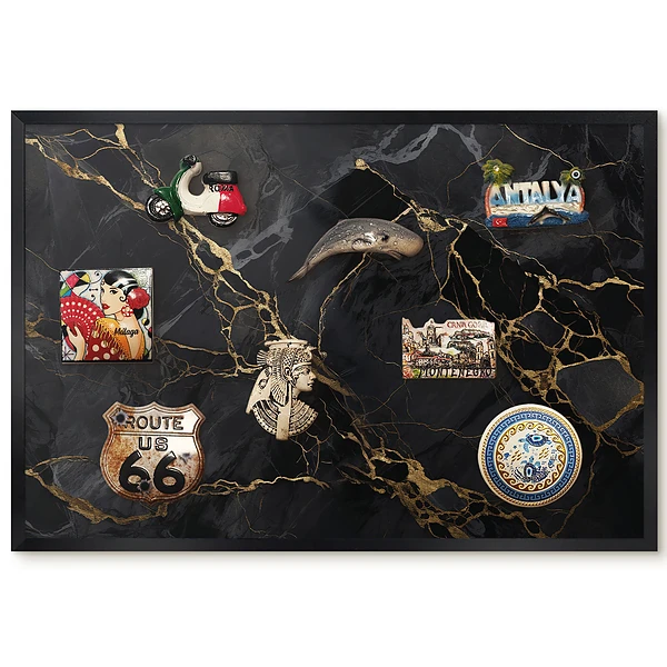 Tableau magnétique décoratif avec cadre sur fond sombre aux motifs jaunâtres