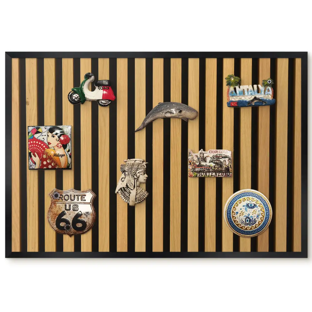 Tableau magnétique décoratif avec cadre effet planches de bois verticales au design minimaliste