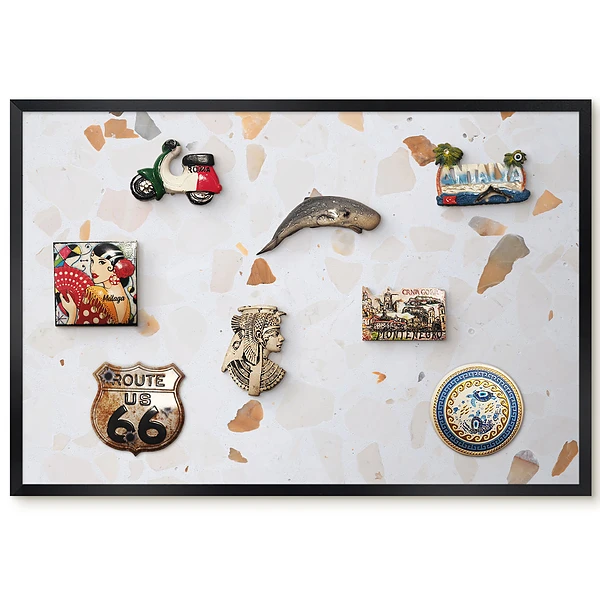 Tableau magnétique décoratif avec cadre Une mosaïque discrète aux teintes chaudes