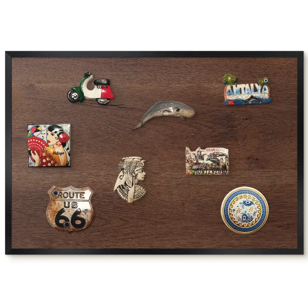Tableau magnétique pour aimants avec fond en bois brun et grain apparent