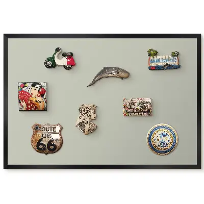 Tableau magnétique décoratif avec cadre fond crème clair minimaliste et élégant