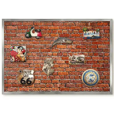 Tableau magnétique encadré au style industriel motif mur de briques