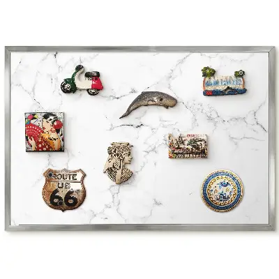 Panneau pour aimants souvenirs motif marbre élégant aux veines subtiles