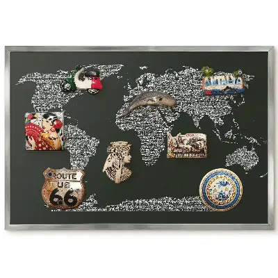 Tableau magnétique encadré carte du monde avec lettres