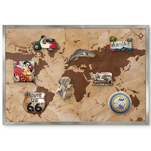 Tableau magnétique encadré carte du monde dans des tons beige et marron