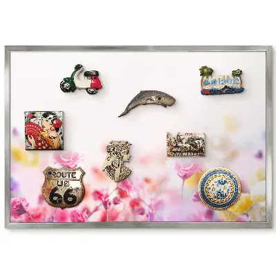 Panneau pour aimants souvenirs à motifs de fleurs délicates aux tons pastel