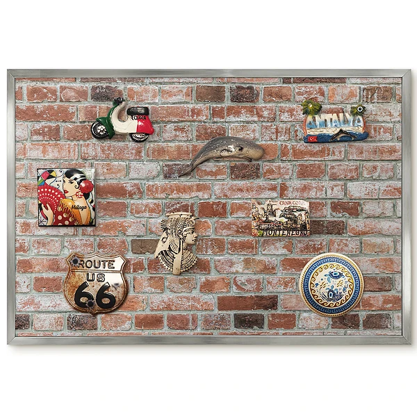Panneau pour aimants souvenirs motif brique rustique aux teintes chaudes