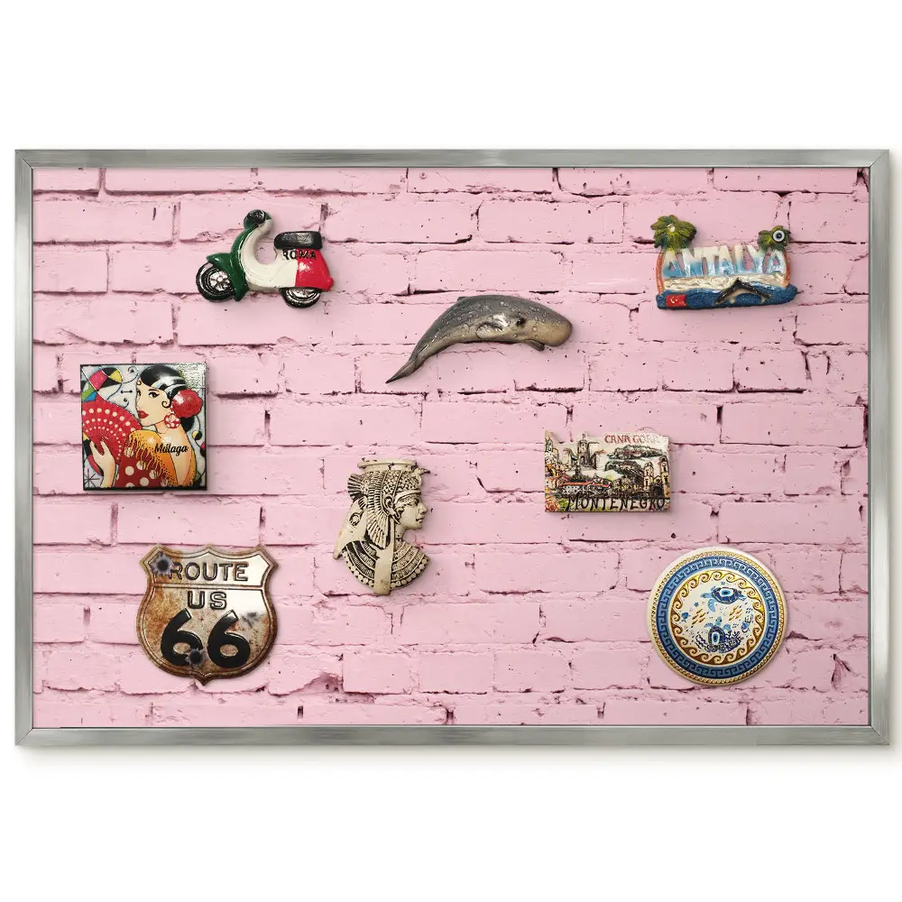Panneau pour aimants souvenirs motif briques roses sans décoration
