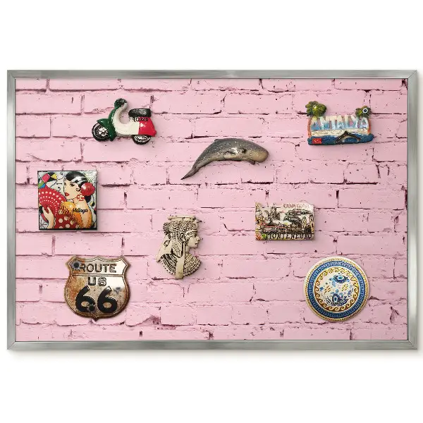 Panneau pour aimants souvenirs motif briques roses sans décoration