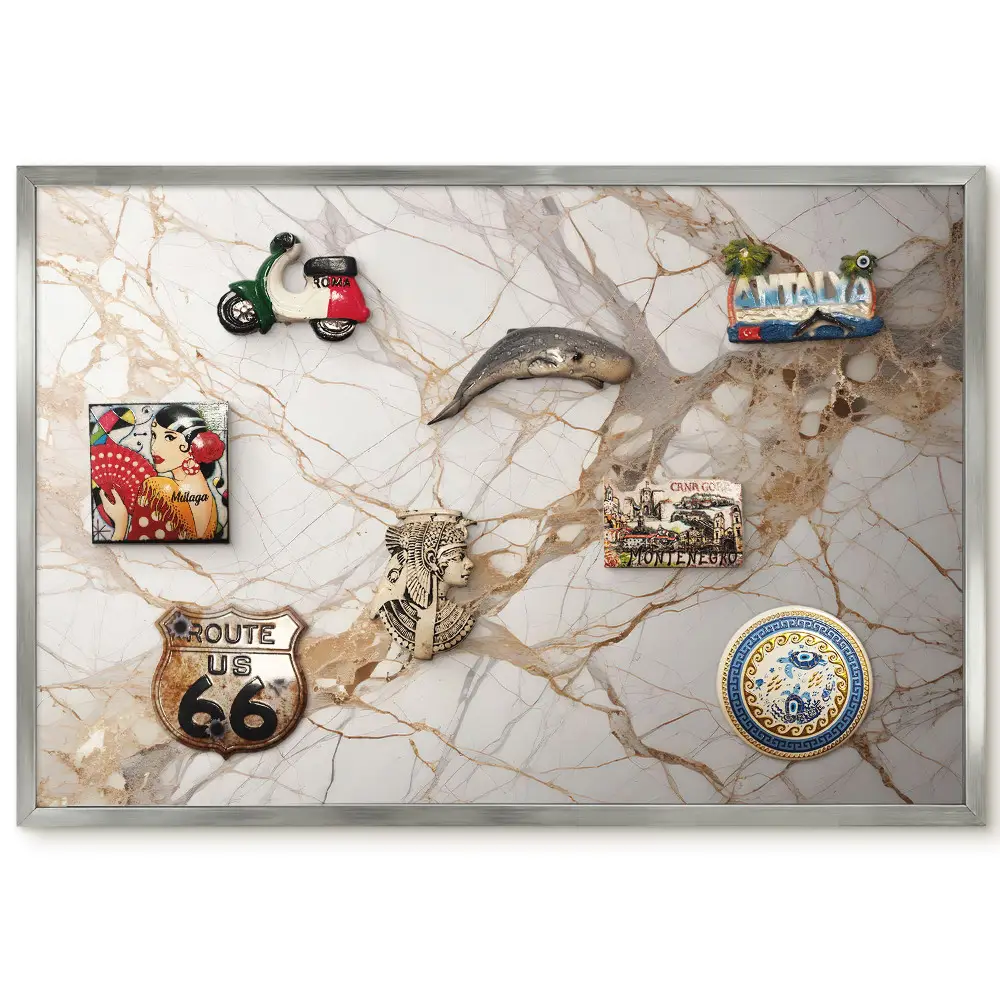 Panneau pour aimants souvenirs motif marbré avec lignes claires et brunes
