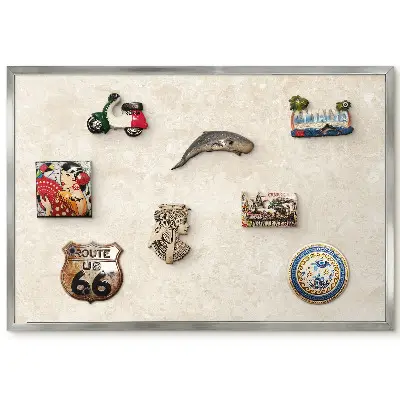 Tableau magnétique encadré texture crémeuse aux motifs subtils