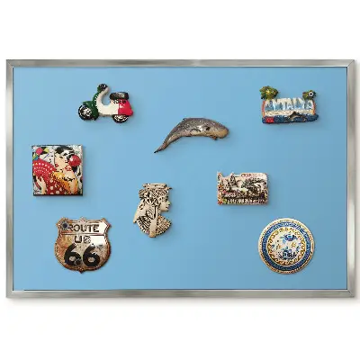 Panneau pour aimants souvenirs fond bleu uni