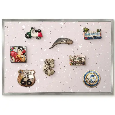 Tableau magnétique encadré au motif terrazzo délicat