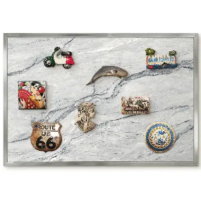 Panneau pour aimants souvenirs motif texture de marbre gris empreintes de paix