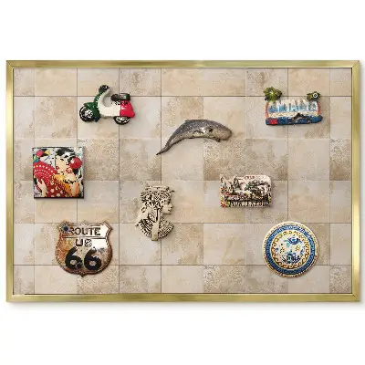 Tableau magnétique encadré aux nuances chaudes de beige et brun avec motif naturel