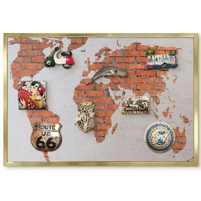 Panneau pour aimants souvenirs motif carte du monde sur fond blanc