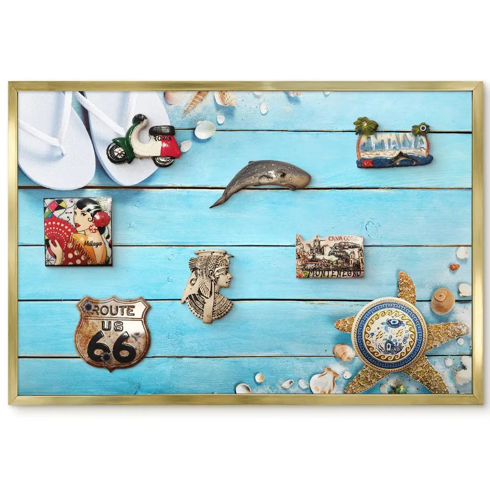 Tableau magnétique encadré ambiance bord de mer avec tongs et étoiles de mer