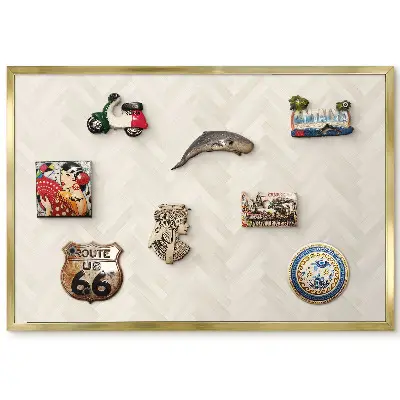 Panneau pour aimants souvenirs avec motif à chevrons dans des tons clairs