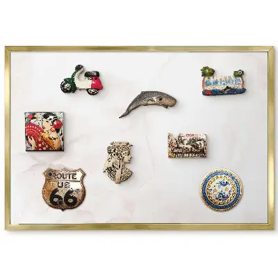 Panneau pour aimants souvenirs à motifs marbrés dans des tons clairs