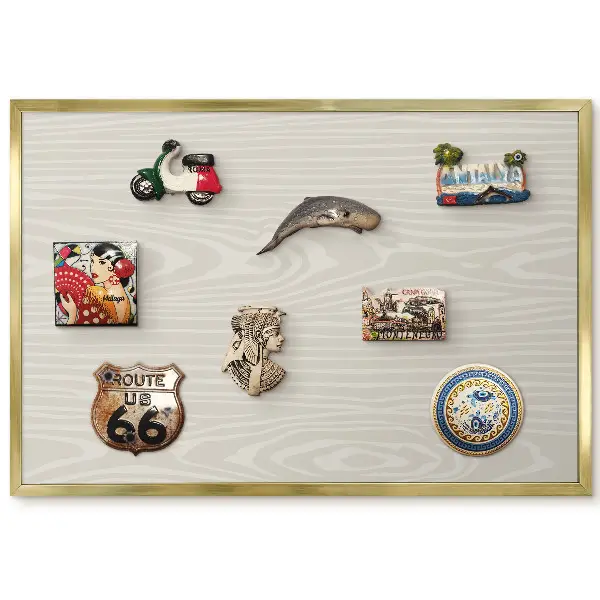 Panneau pour aimants souvenirs motif grain de bois sur fond clair
