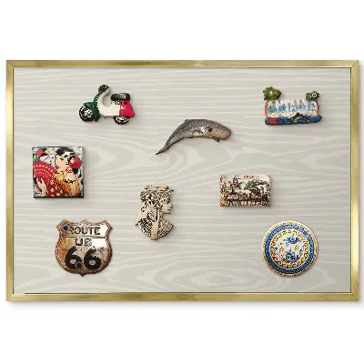 Panneau pour aimants souvenirs motif grain de bois sur fond clair
