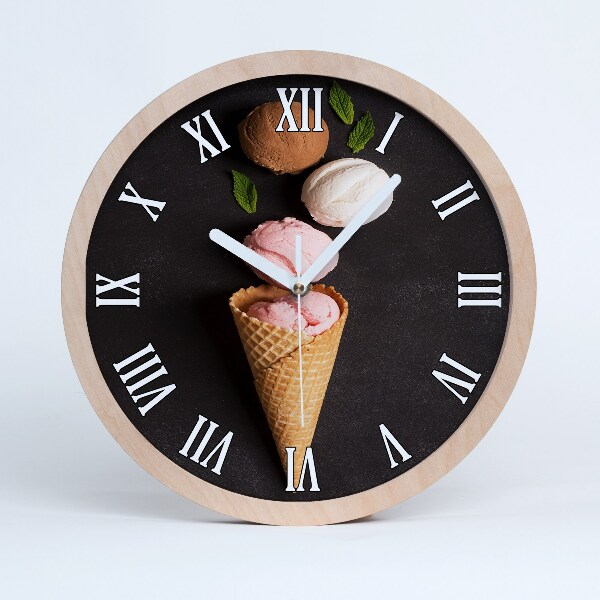 Horloge murale bois design Glace dans une gaufrette