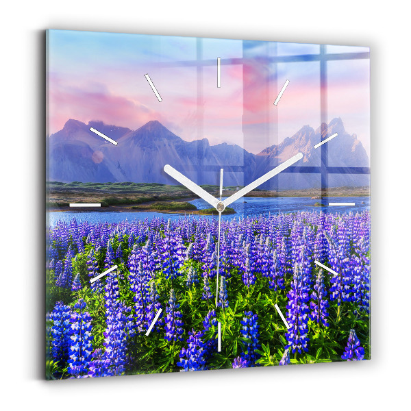 Horloge murale carrée Vue d'une montagne en Islande