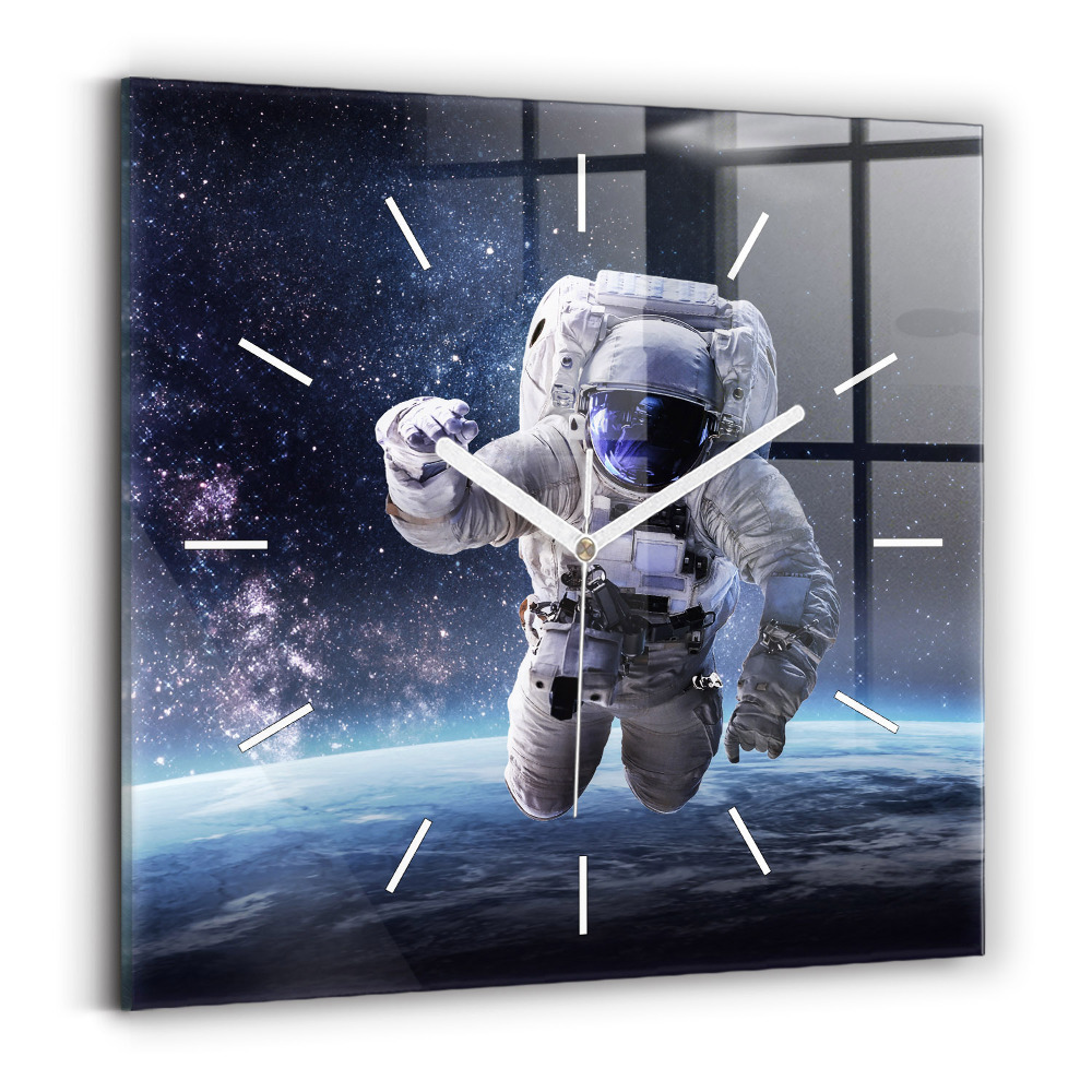 Horloge murale carrée Astronaute au-dessus du sol