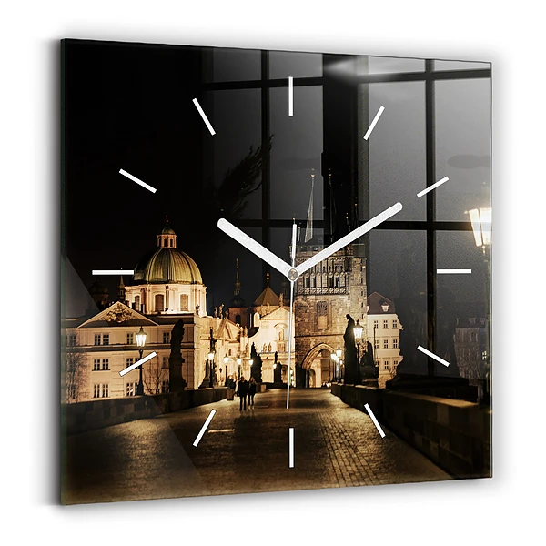 Horloge carrée en verre Pont Charles à Prague